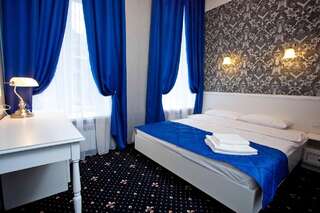 Отель Отель Литера Днепр Стандартный двухместный номер с 1 кроватью или 2 отдельными кроватями-1